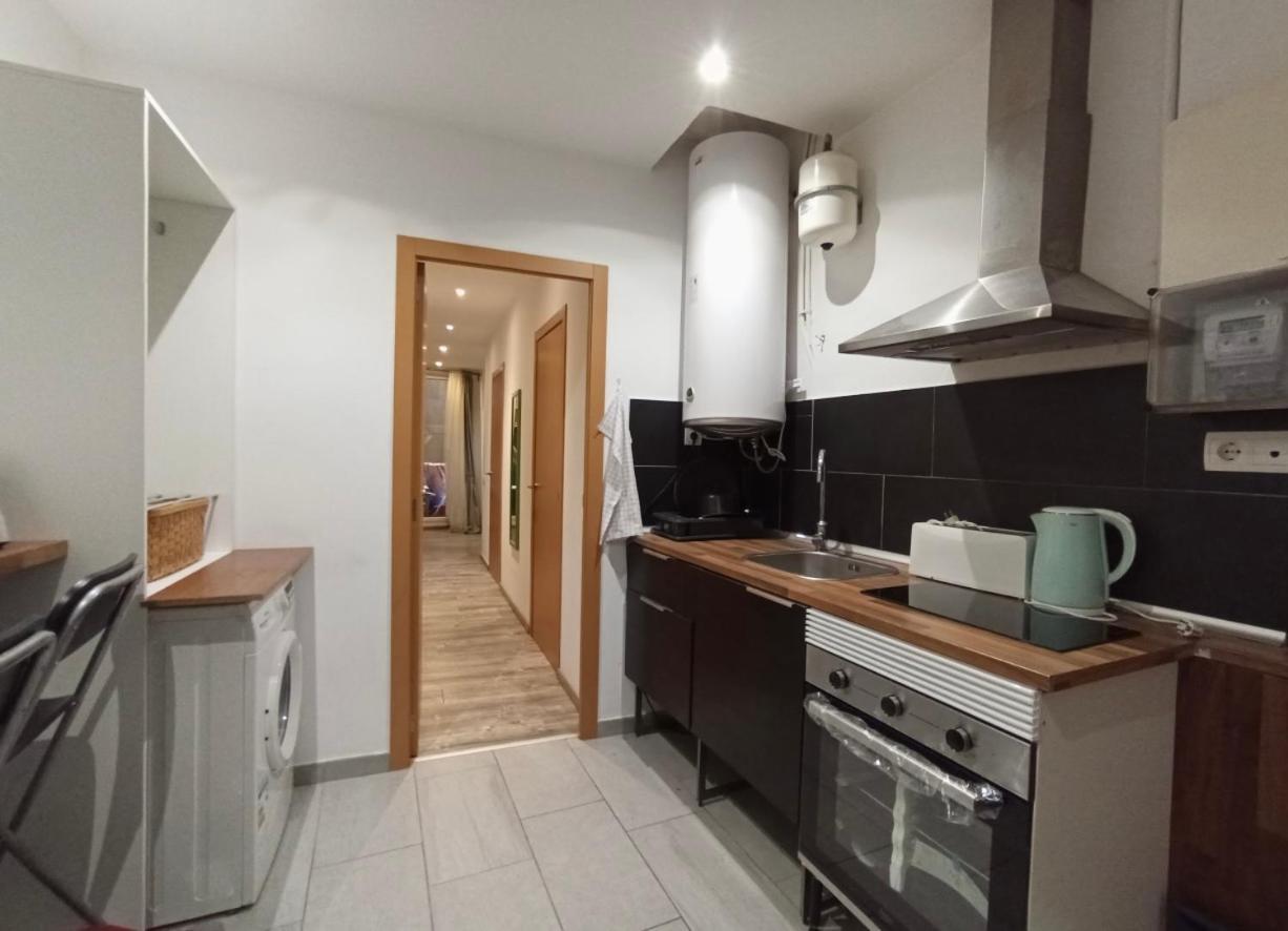 Pilar 2 Bed & Breakfast Barcelona